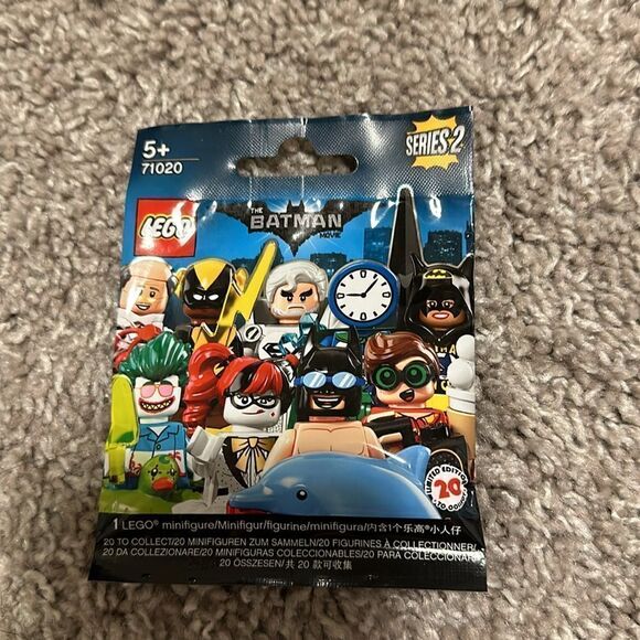 Lego 17 total includes poly bags, foil, paper,mini figs see details in pictures - Picture 8 of 15